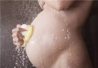 孕婦洗澡的正確順序 孕婦洗澡應該先洗頭還是先洗臉