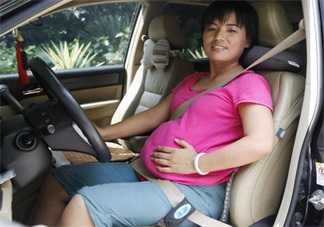 懷孕孕婦怎么開車 孕婦正確開車方法