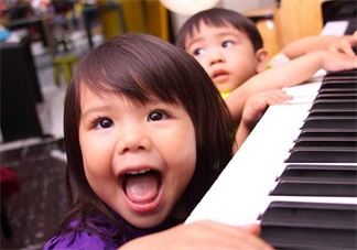 孩子聽音樂對智商竟有幫助 孩子聽什么音樂好
